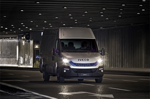 IVECO_DailyBluePower 2.jpg